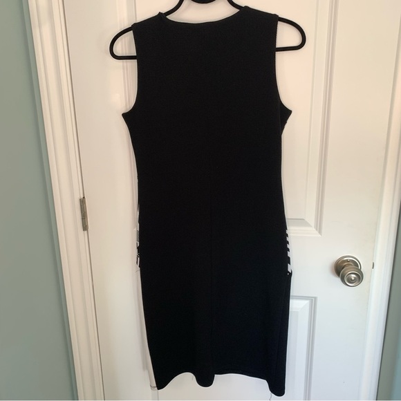 Lovely color block dress - Picture 3 of 3